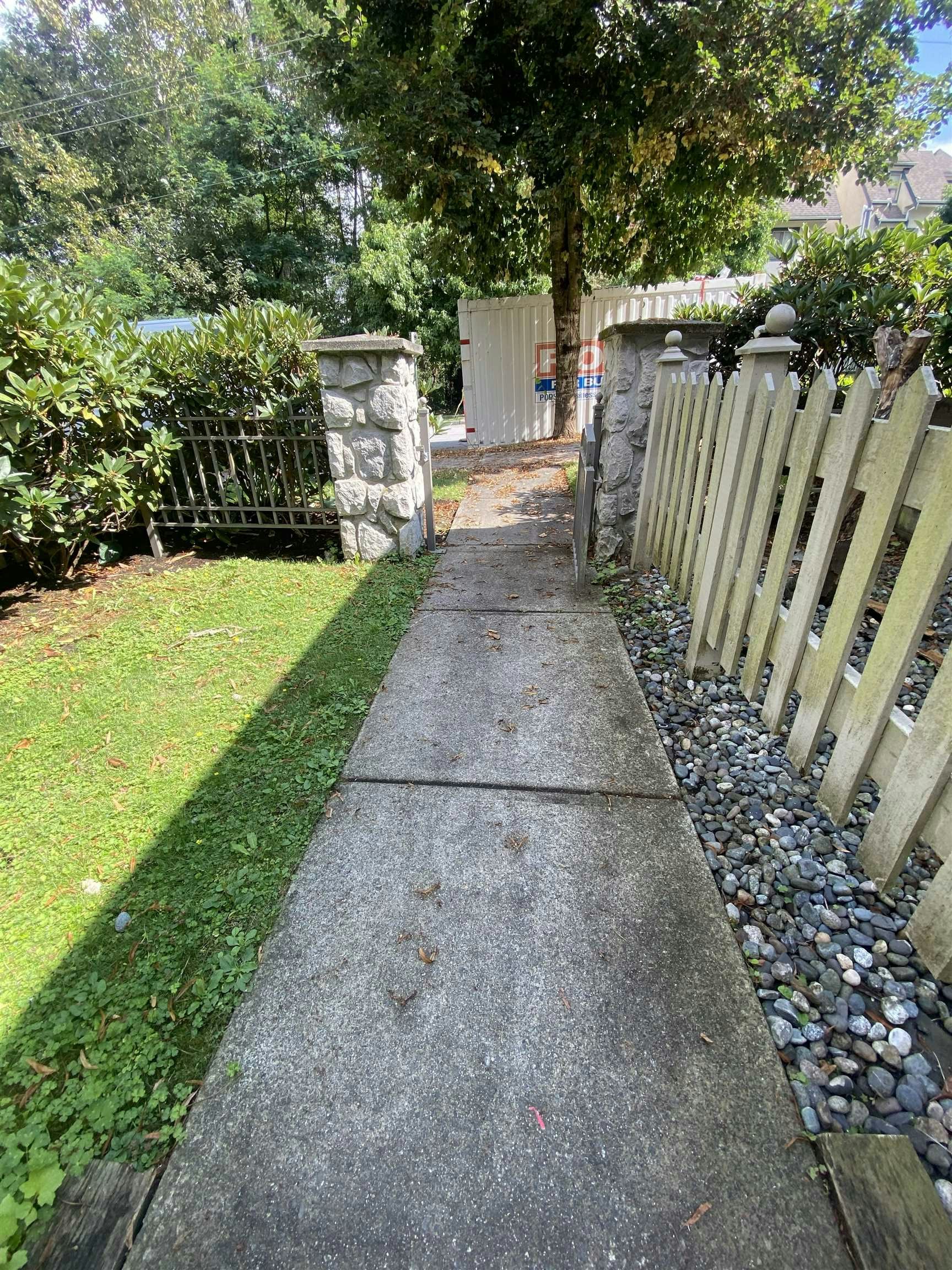 81-7503 18th Street, Burnaby, BC, V3N 5E8 - 2