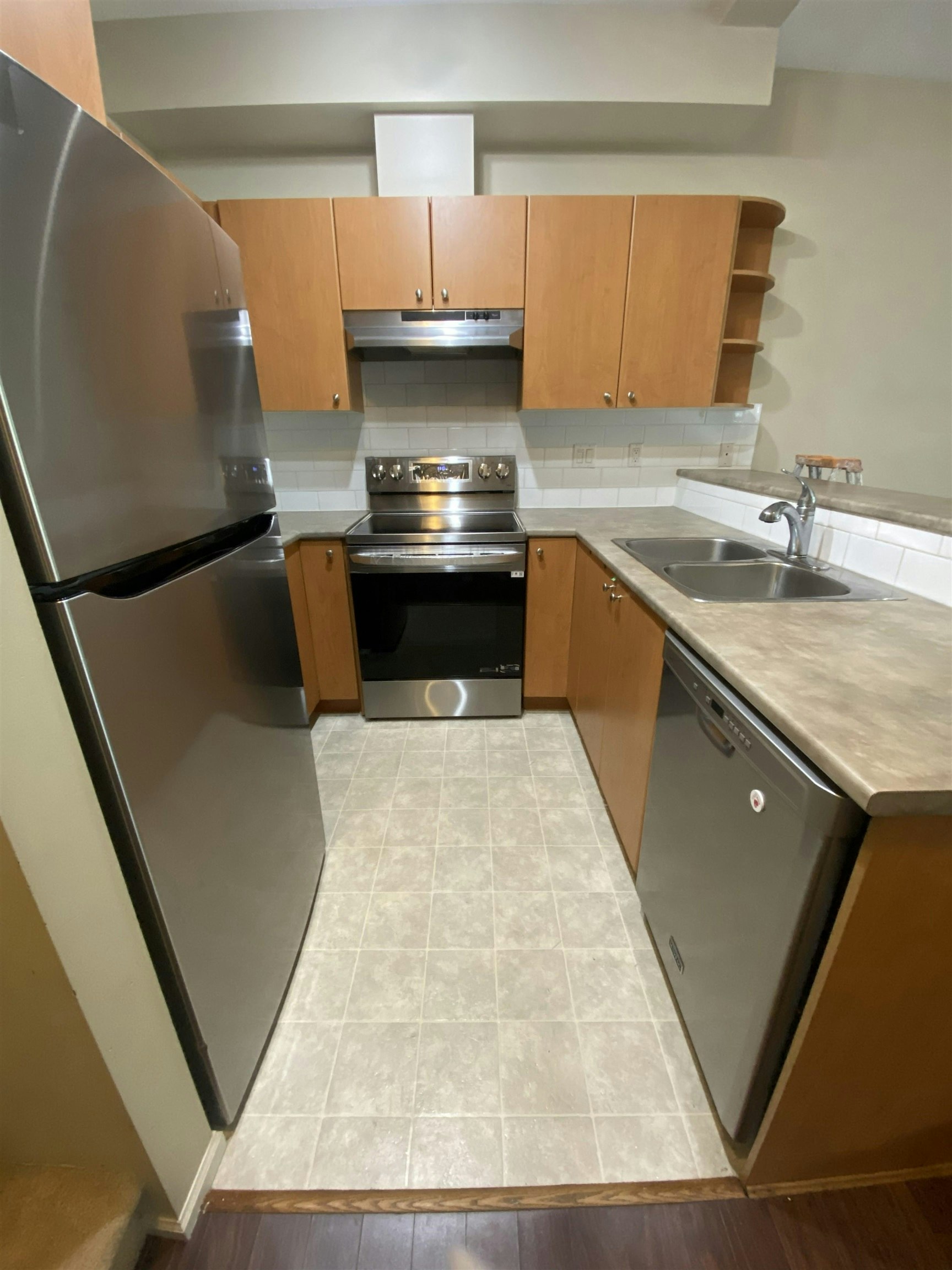 81-7503 18th Street, Burnaby, BC, V3N 5E8 - 10