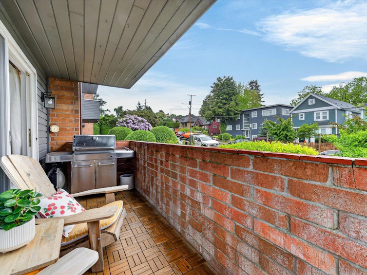 111-1011 Fourth Avenue, New Westminster, BC, V3M 1T3 - 5