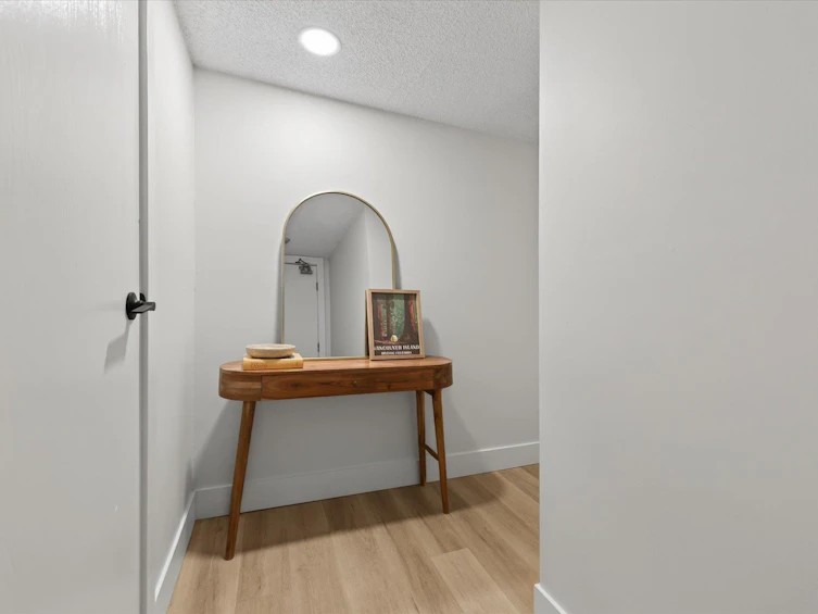 111-1011 Fourth Avenue, New Westminster, BC, V3M 1T3 - 25