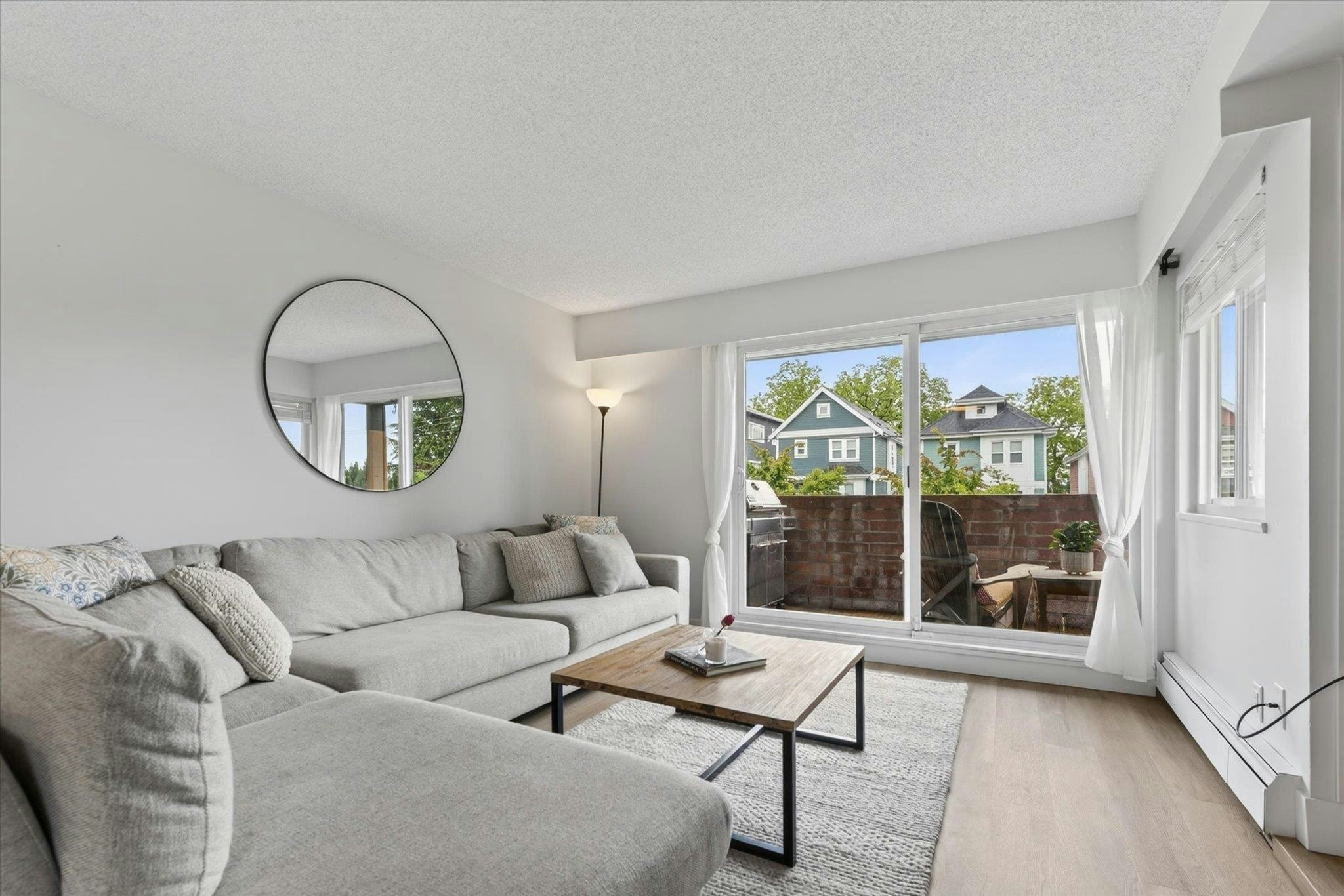 111-1011 Fourth Avenue, New Westminster, BC, V3M 1T3 - 3
