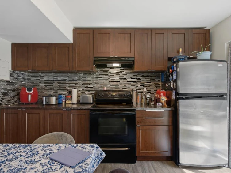 2416 Tolmie Avenue, Coquitlam, BC, V3K 3E7 - 35
