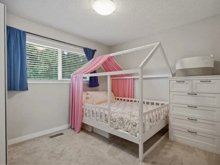 2416 Tolmie Avenue, Coquitlam, BC, V3K 3E7 - 28