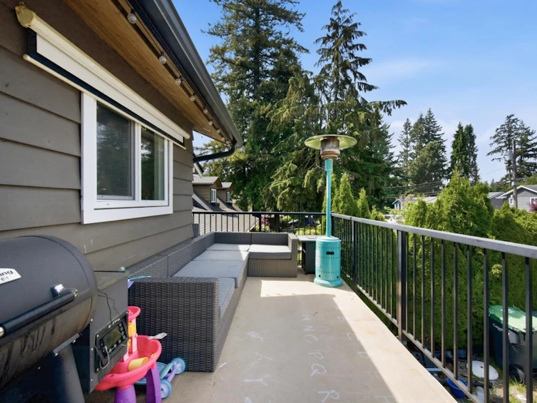 2416 Tolmie Avenue, Coquitlam, BC, V3K 3E7 - 31