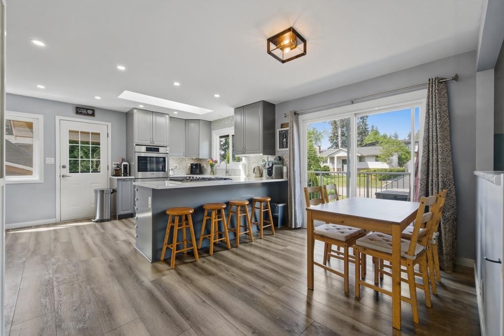 2416 Tolmie Avenue, Coquitlam, BC, V3K 3E7 - 13