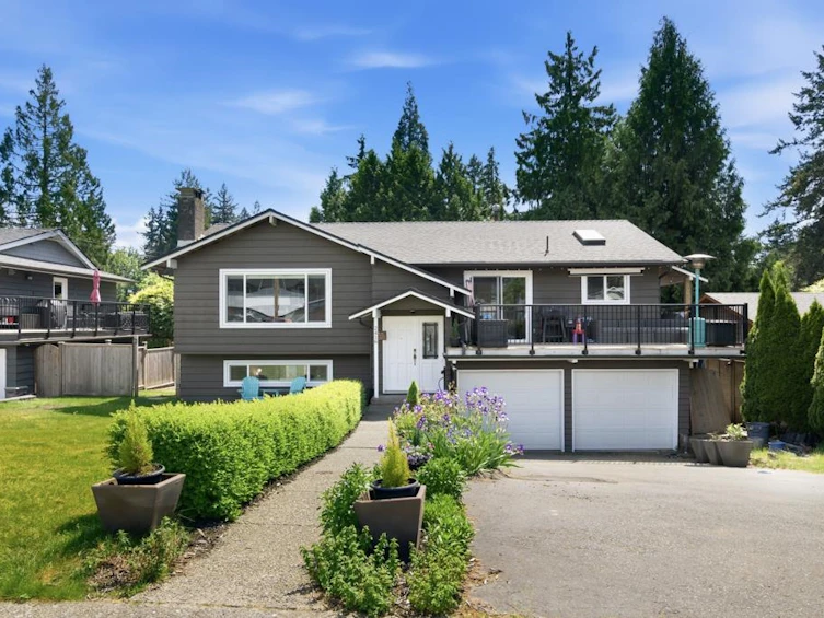 2416 Tolmie Avenue, Coquitlam, BC, V3K 3E7