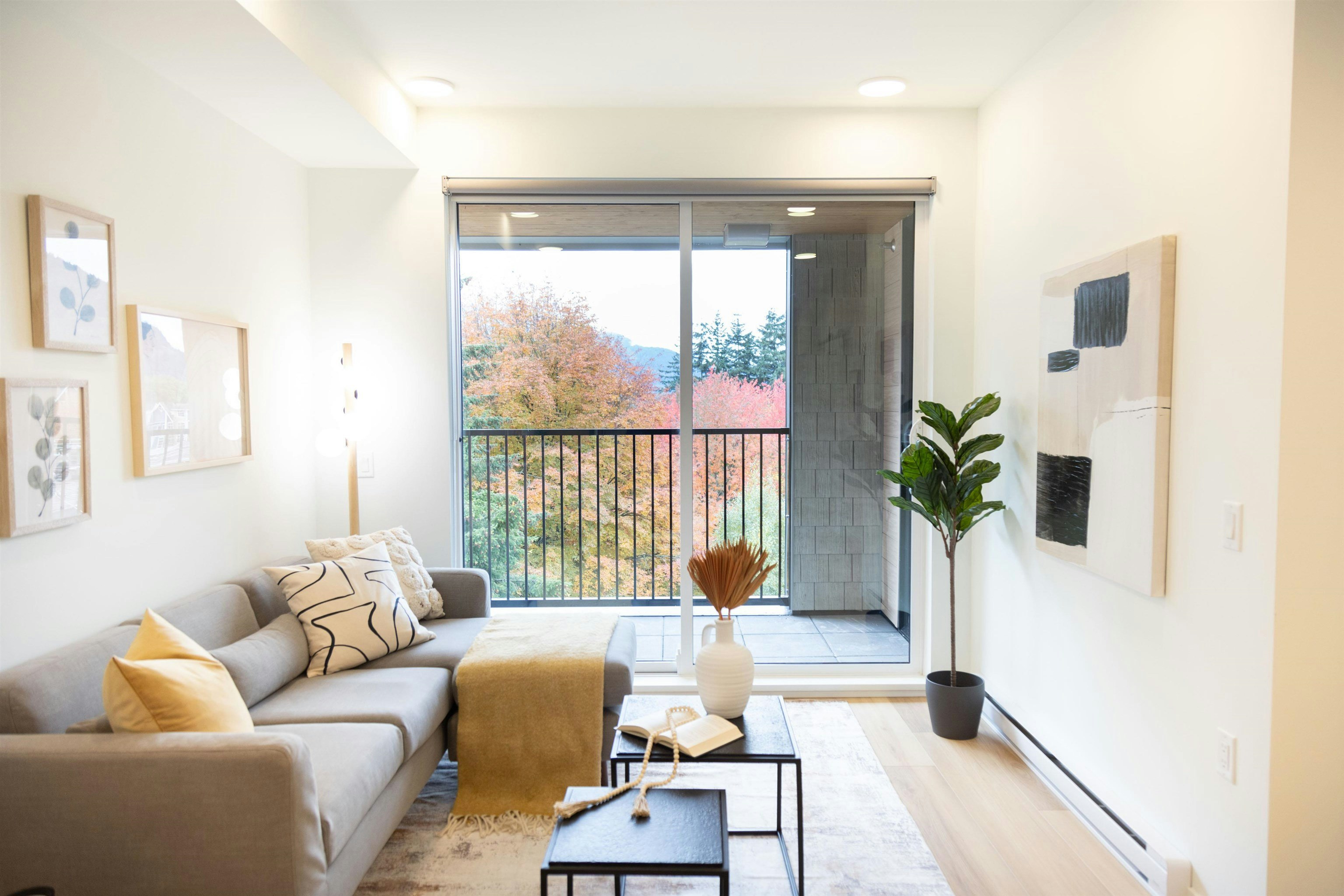 406-37994 Second Avenue - 2