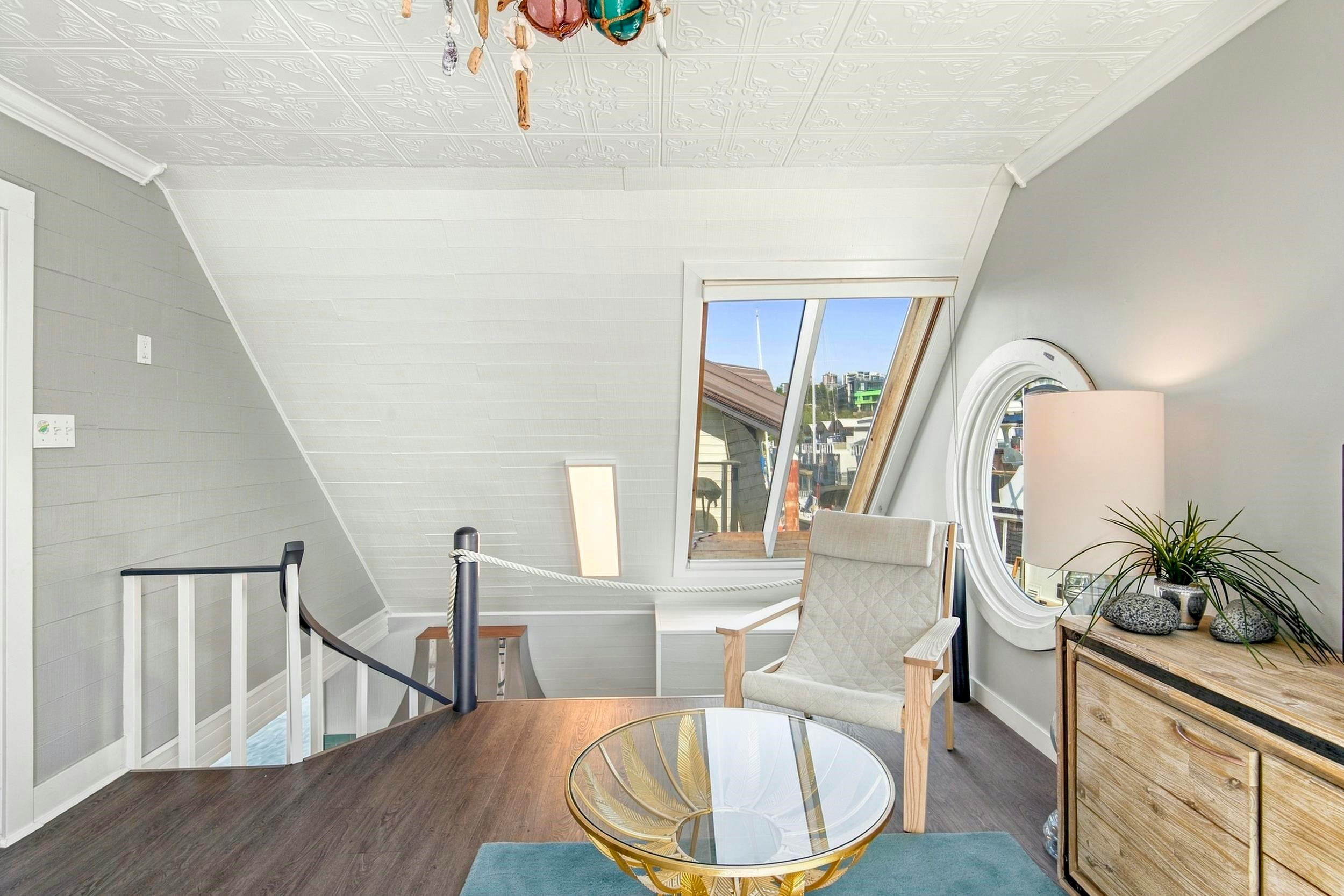 A23-415 W Esplanade Avenue, North Vancouver, BC, V7M 1A6 - 11