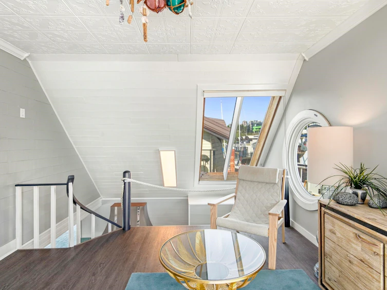 A23-415 W Esplanade Avenue, North Vancouver, BC, V7M 1A6 - 11