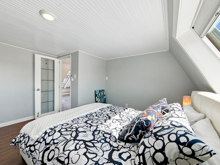 A23-415 W Esplanade Avenue, North Vancouver, BC, V7M 1A6 - 16