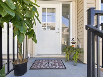13-20187 68 Avenue - 2