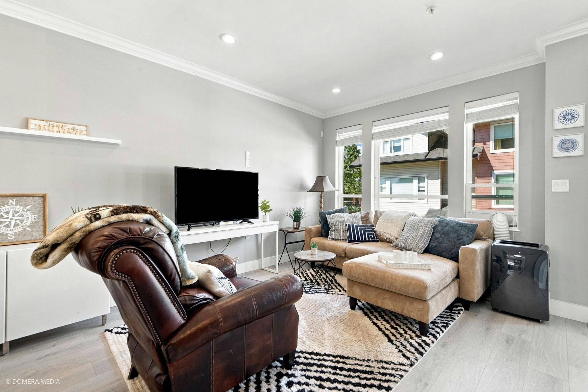 13-20187 68 Avenue - 5