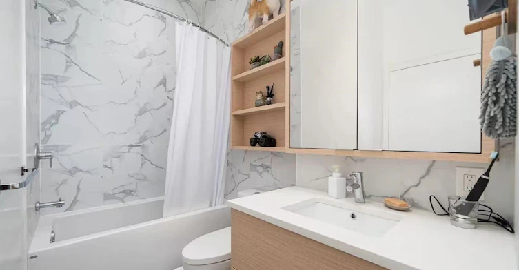 8000 Osler Street, Vancouver, BC, V6P 6L6 - 8