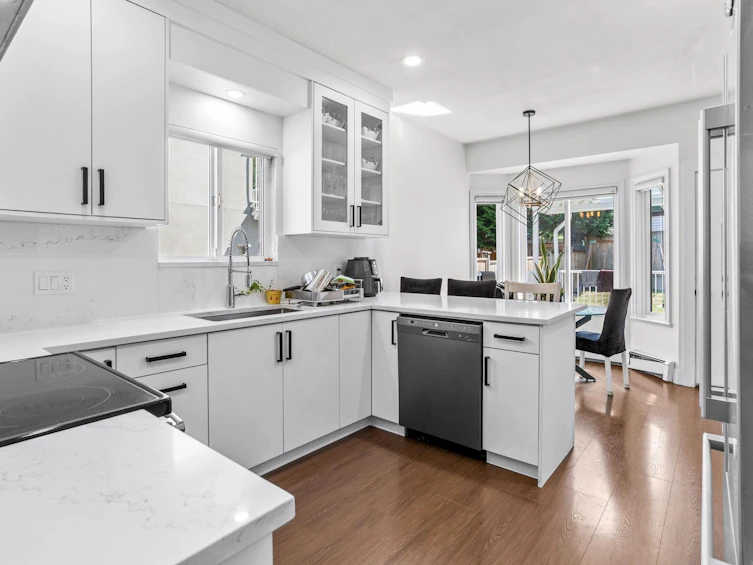 13660 60a Avenue, Surrey, BC, V3X 3L1 - 12