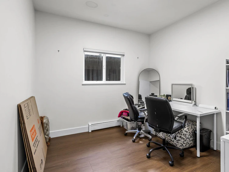 13660 60a Avenue, Surrey, BC, V3X 3L1 - 18