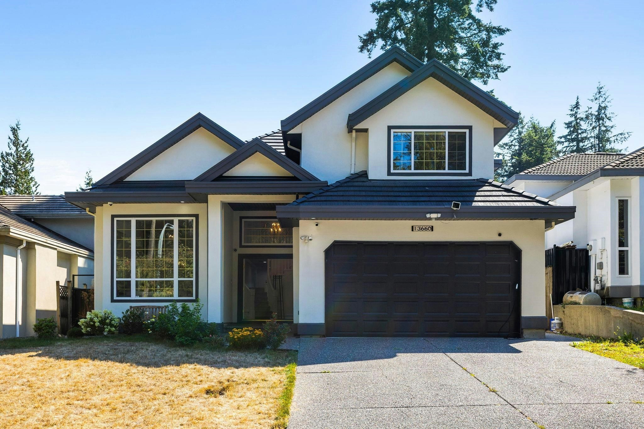13660 60a Avenue, Surrey, BC, V3X 3L1