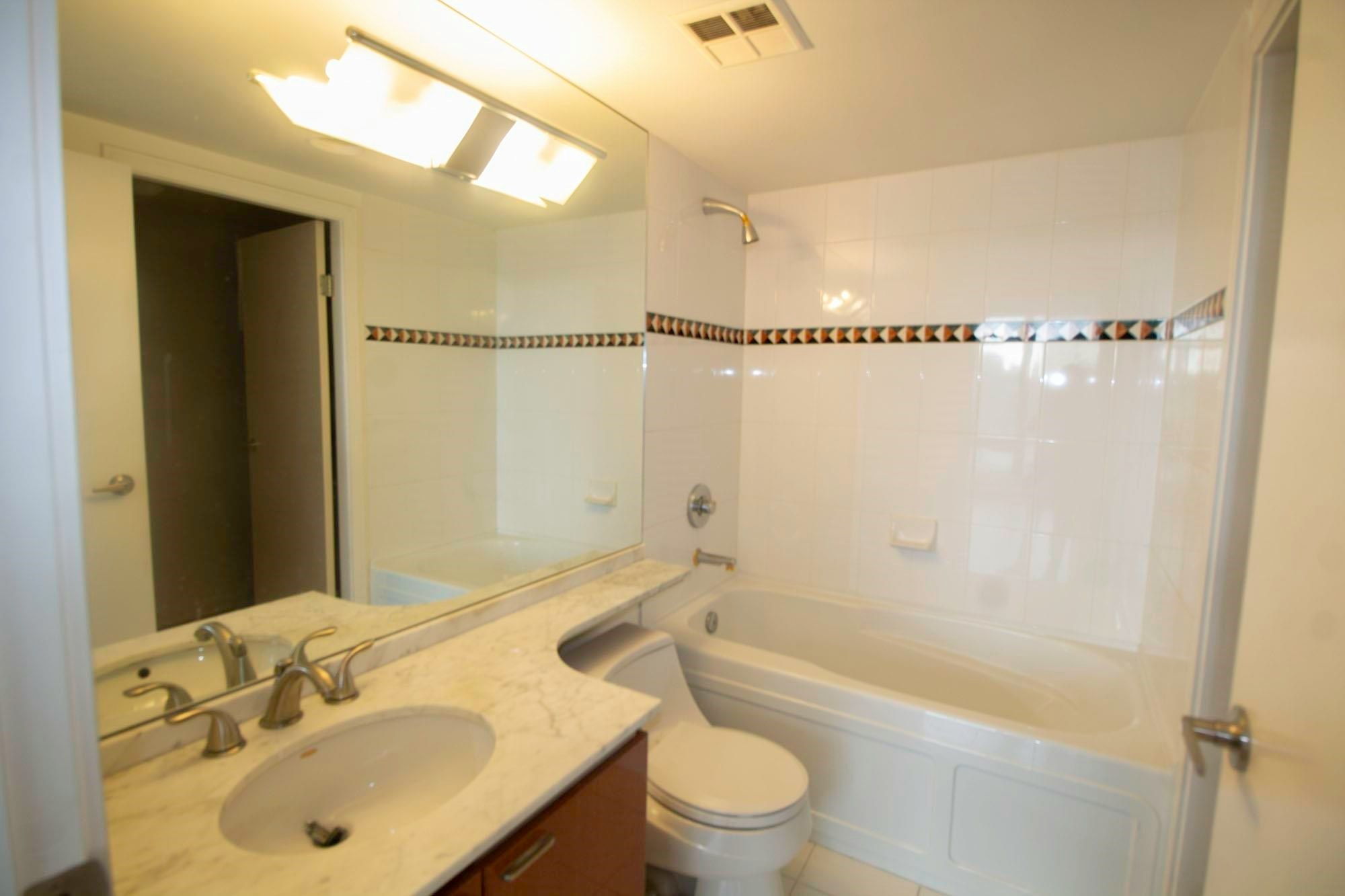 1401-1200 Alberni Street, Vancouver, BC, V6E 1A6 - 14