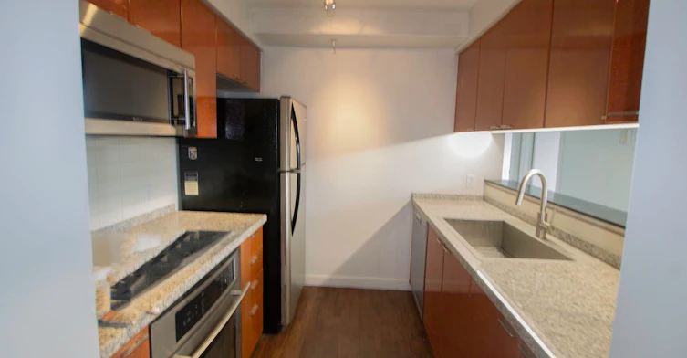 1401-1200 Alberni Street, Vancouver, BC, V6E 1A6 - 2