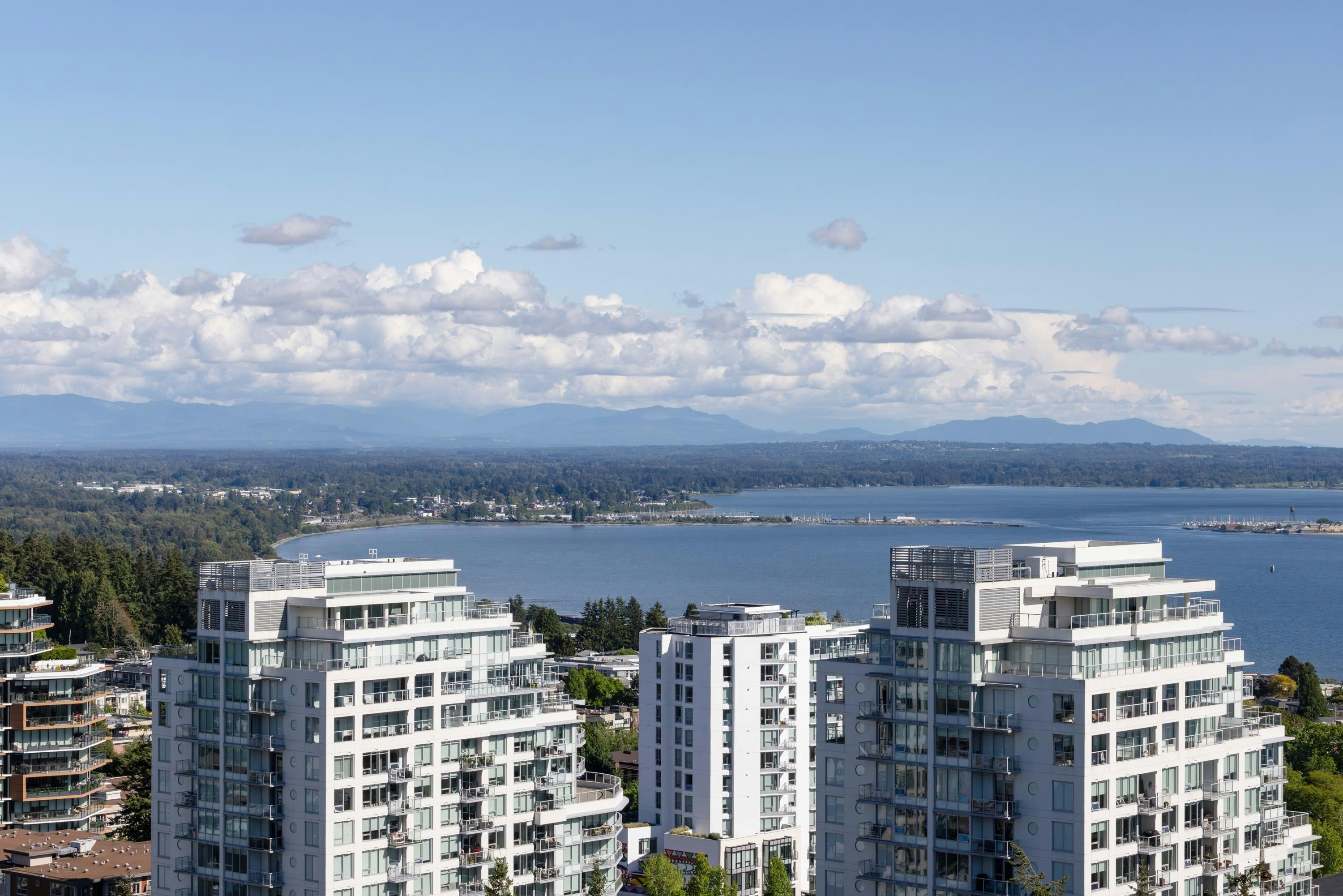 2102-1501 Foster Street, Surrey, BC, V4B 0C3 - 24