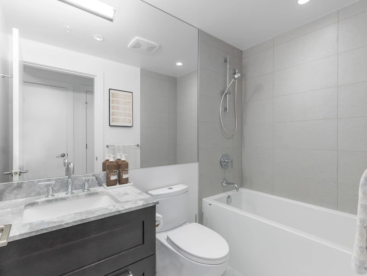 2102-1501 Foster Street, Surrey, BC, V4B 0C3 - 19