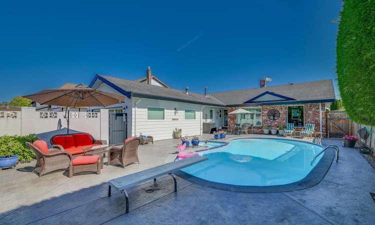 5356 Chamberlayne Way