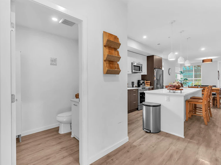 B210-20087 68 Avenue, Langley, BC, V2Y 0Y3 - 4