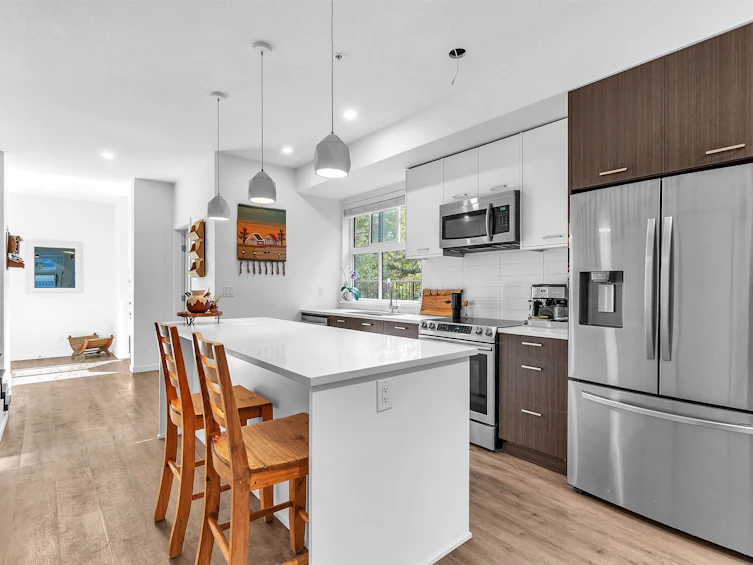 B210-20087 68 Avenue, Langley, BC, V2Y 0Y3 - 2