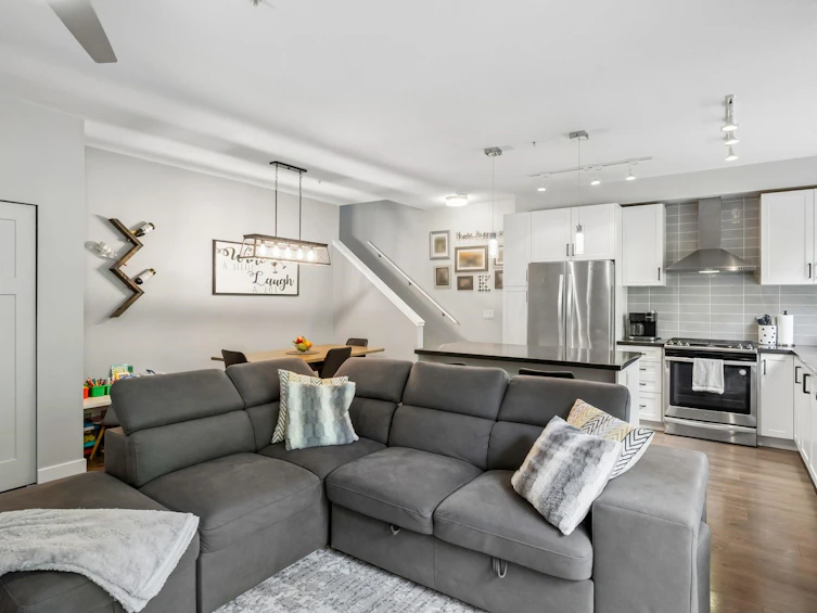 152-11305 240 Street, Maple Ridge, BC, V2W 0J1 - 11