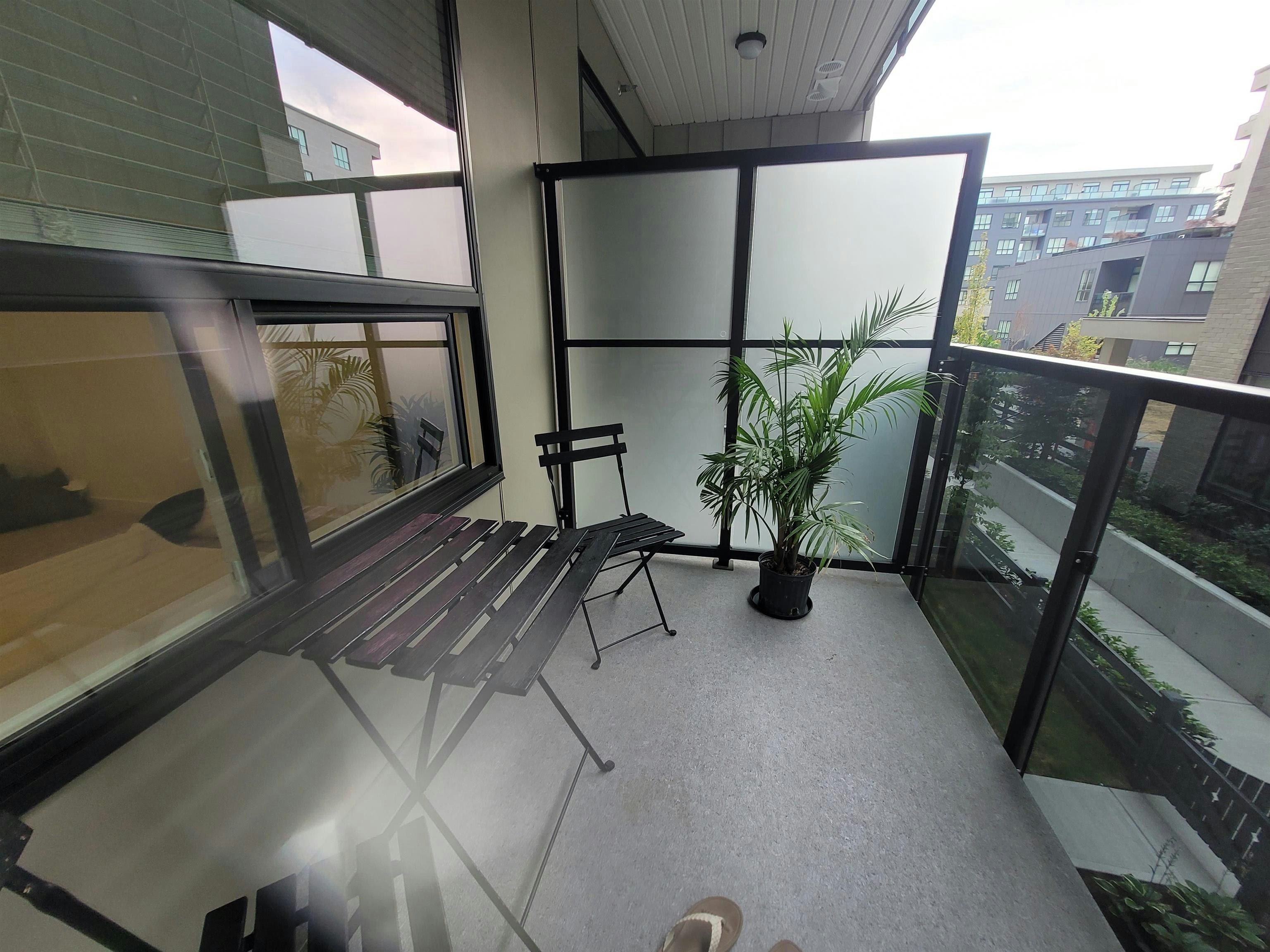 206-15735 85 Avenue, Surrey, BC, V4N 6Z2