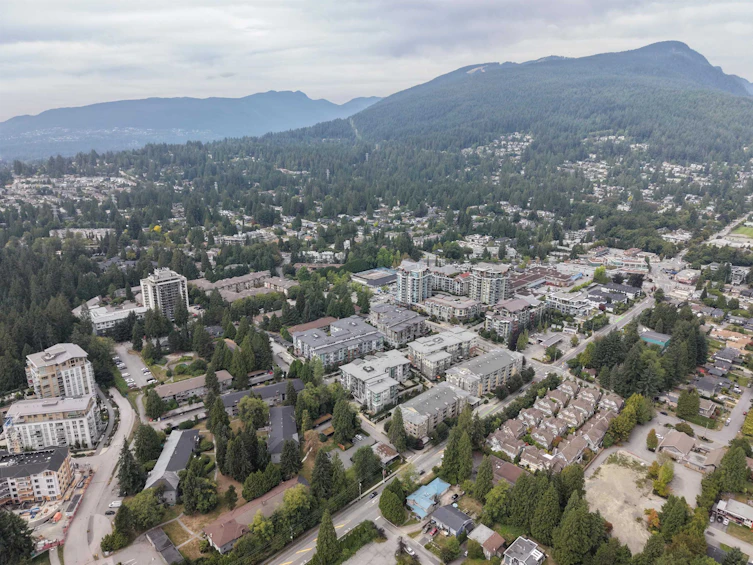 205-2663 Library Lane, North Vancouver, BC, V7J 0B9 - 38