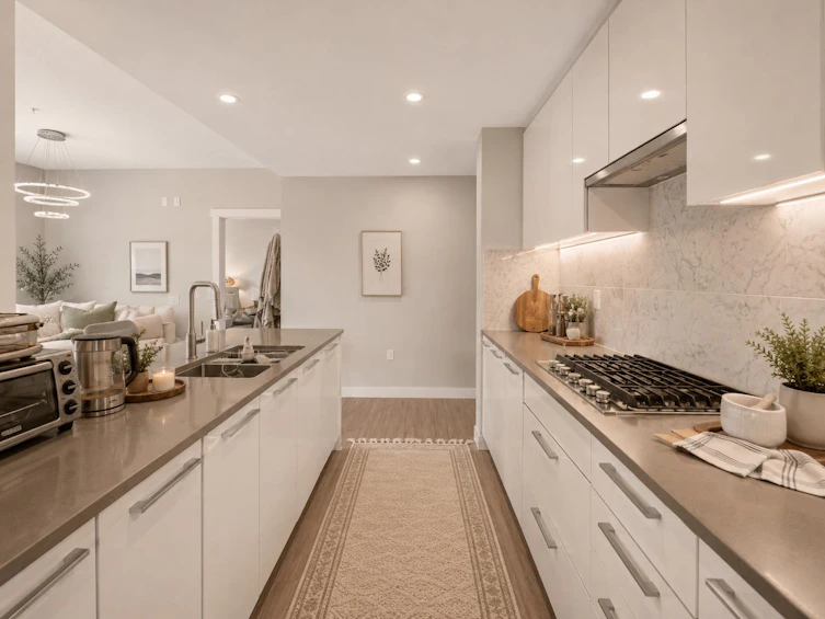 205-2663 Library Lane, North Vancouver, BC, V7J 0B9 - 9