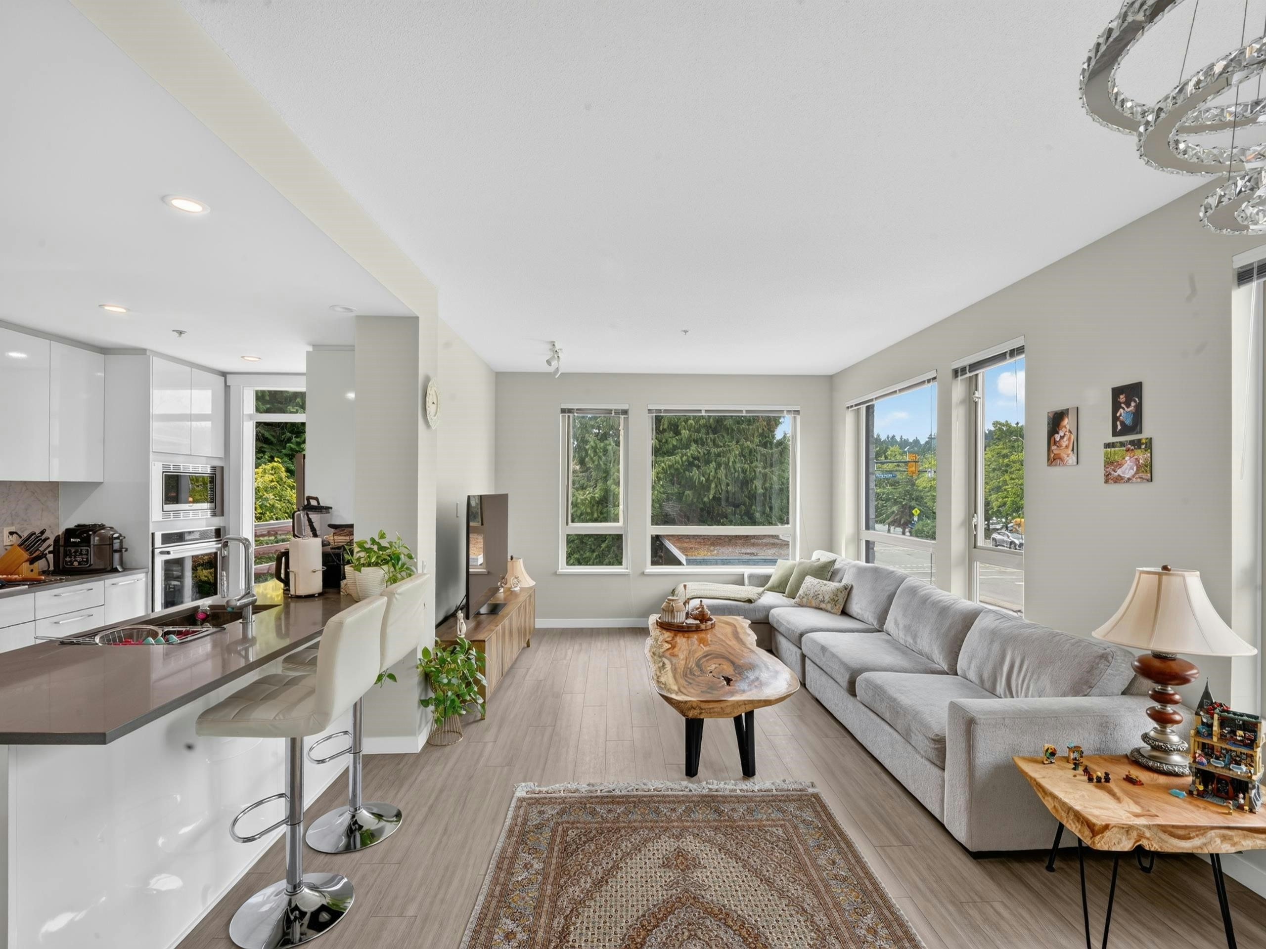 205-2663 Library Lane, North Vancouver, BC, V7J 0B9 - 7