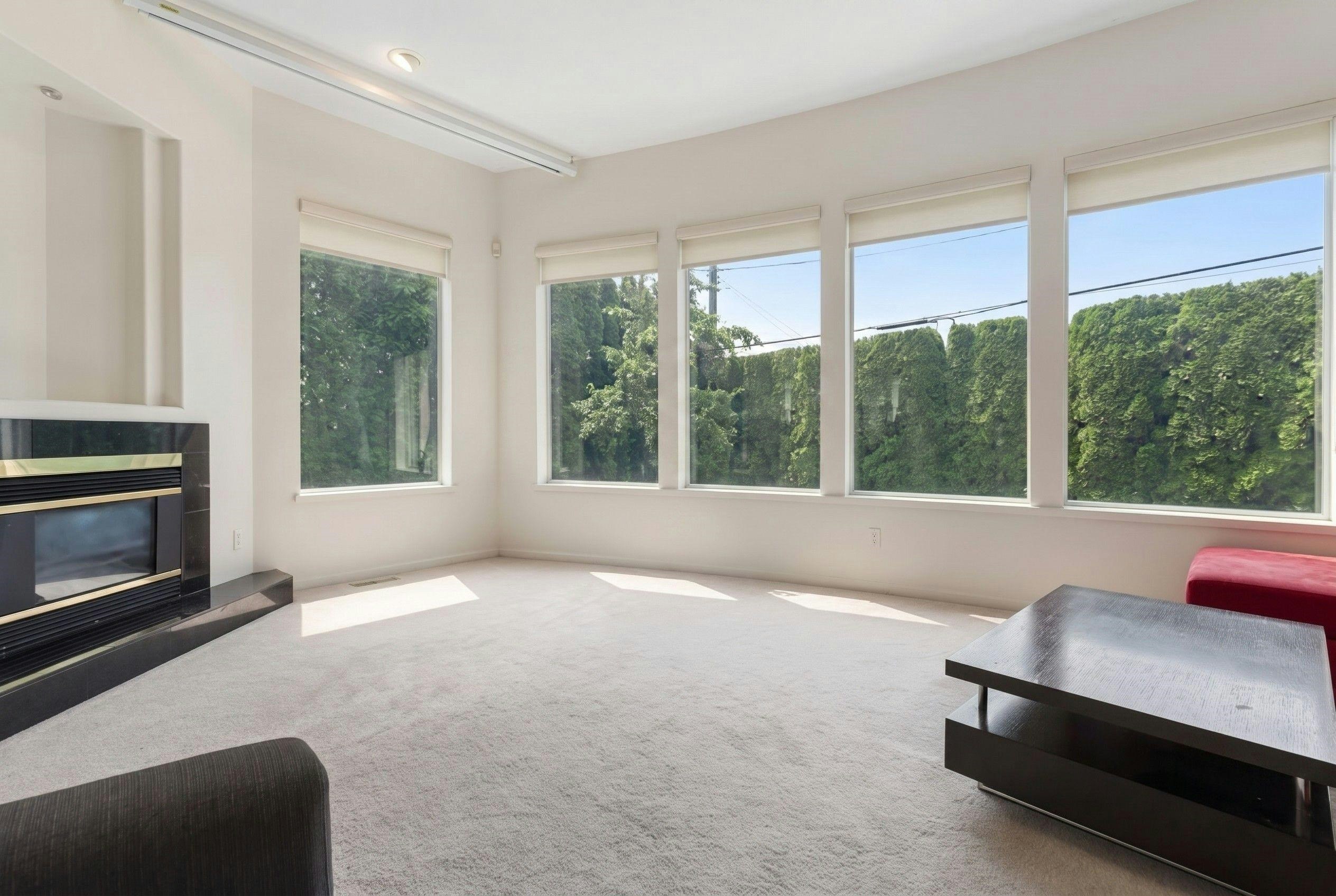 1620 Fell Avenue, Burnaby, BC, V5B 3Z5 - 2