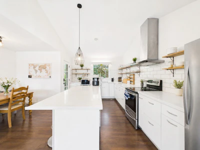 2575 Ashurst Avenue - 2