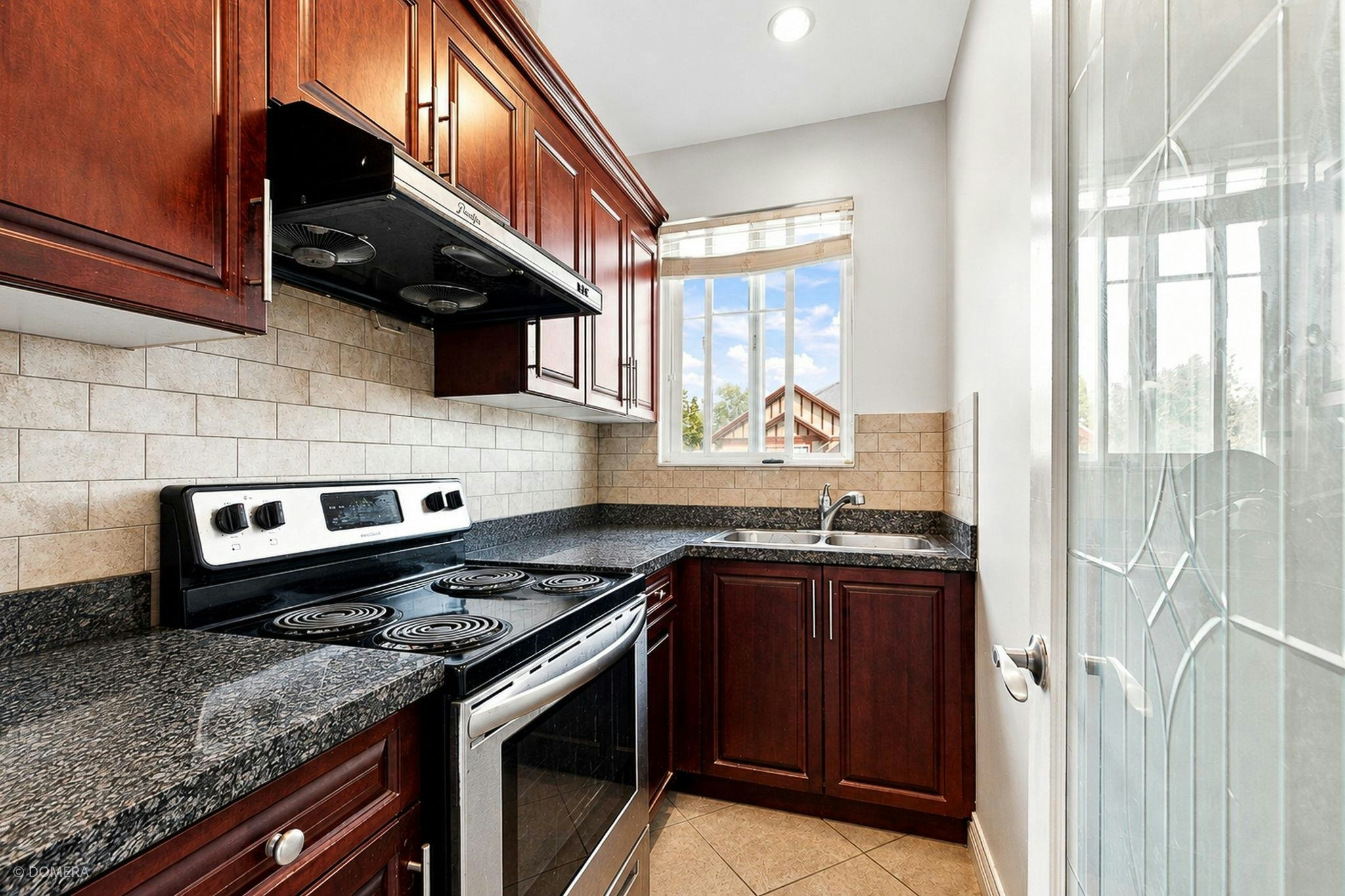 6191 146 Street, Surrey, BC, V3S 3A1 - 9