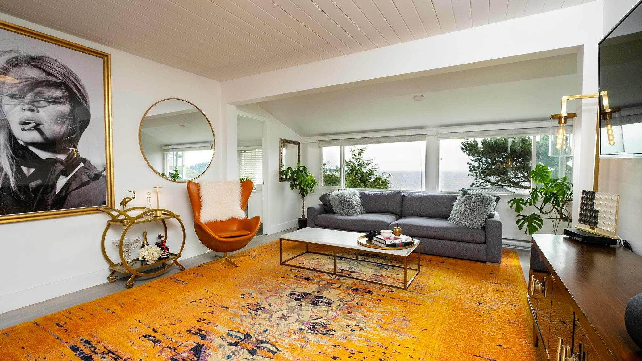 6221 Sunshine Coast Highway - 3