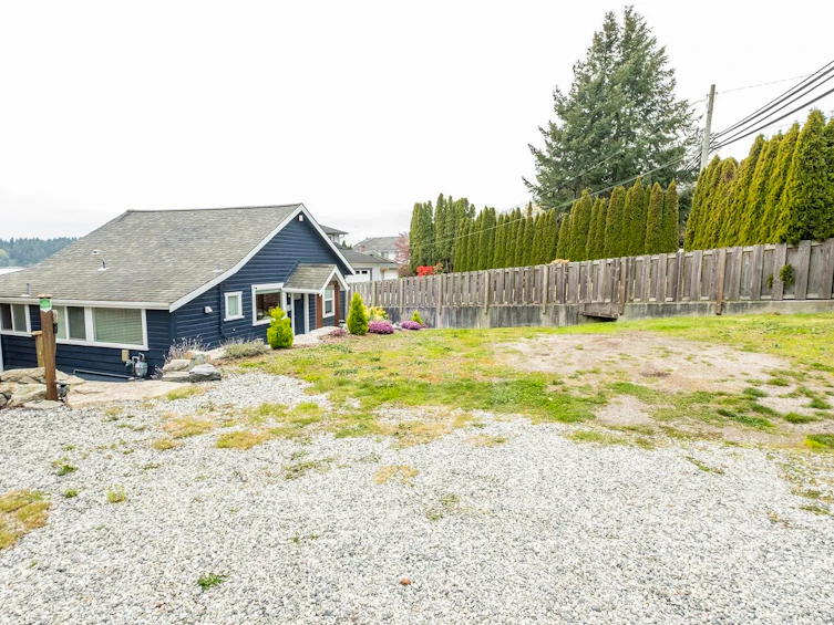 6221 Sunshine Coast Highway, Sechelt, BC, V7Z 0M1 - 27