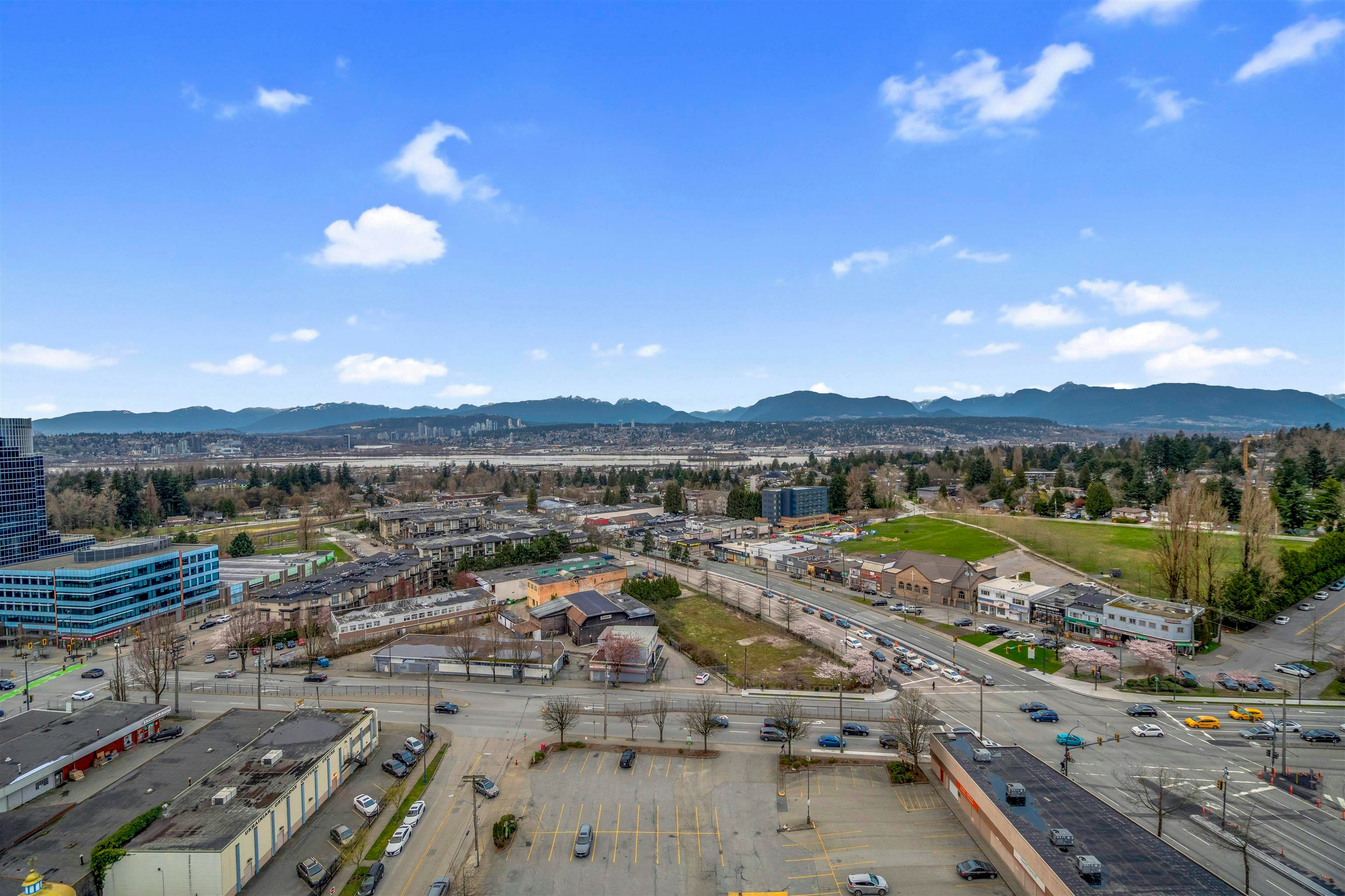 1709-10750 135a Street, Surrey, BC, V3T 0V4