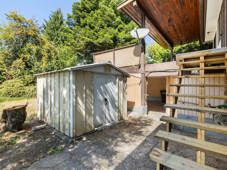 2019 Paulus Crescent, Burnaby, BC, V5A 2M2 - 36