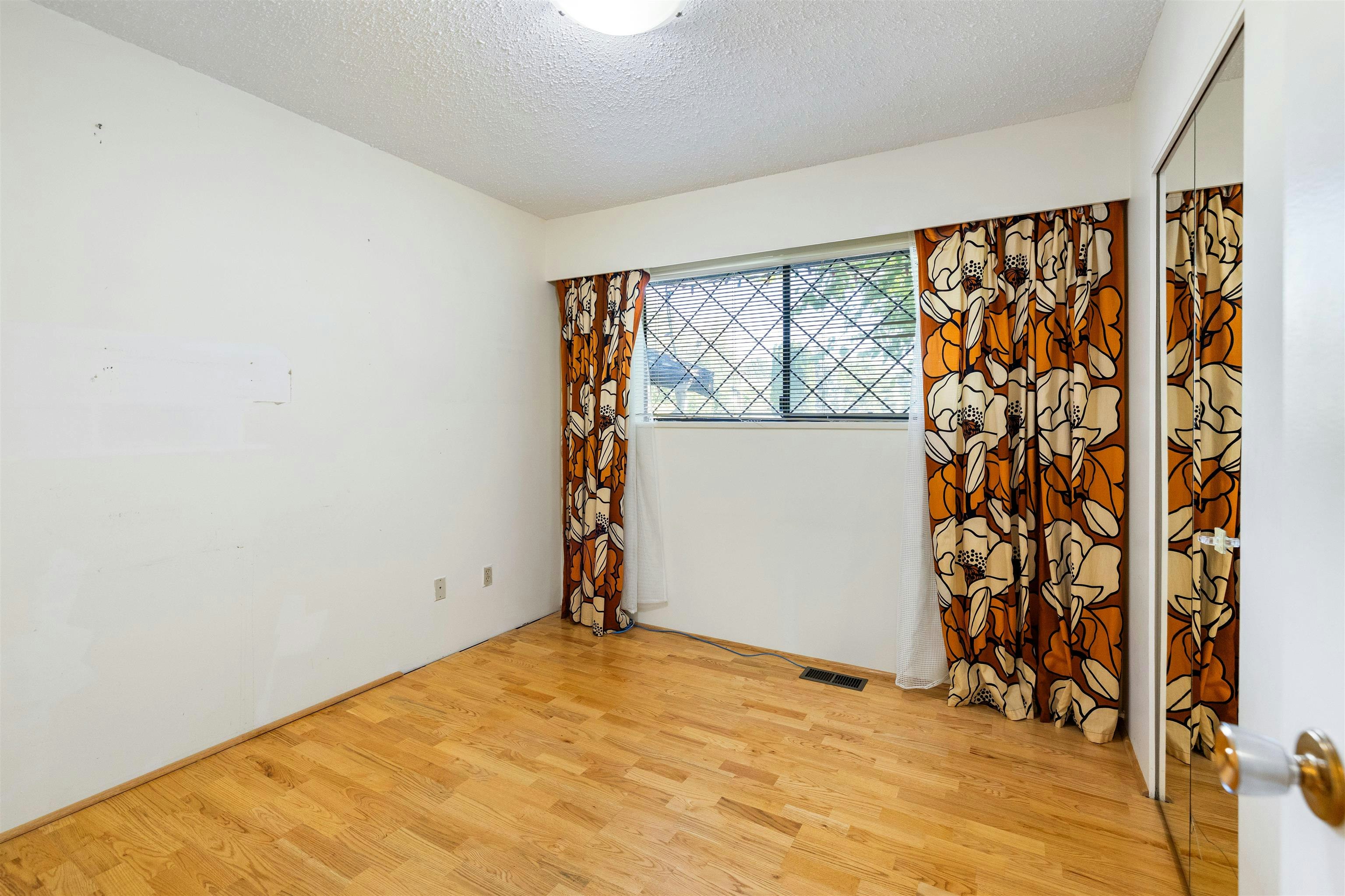 2019 Paulus Crescent, Burnaby, BC, V5A 2M2 - 20