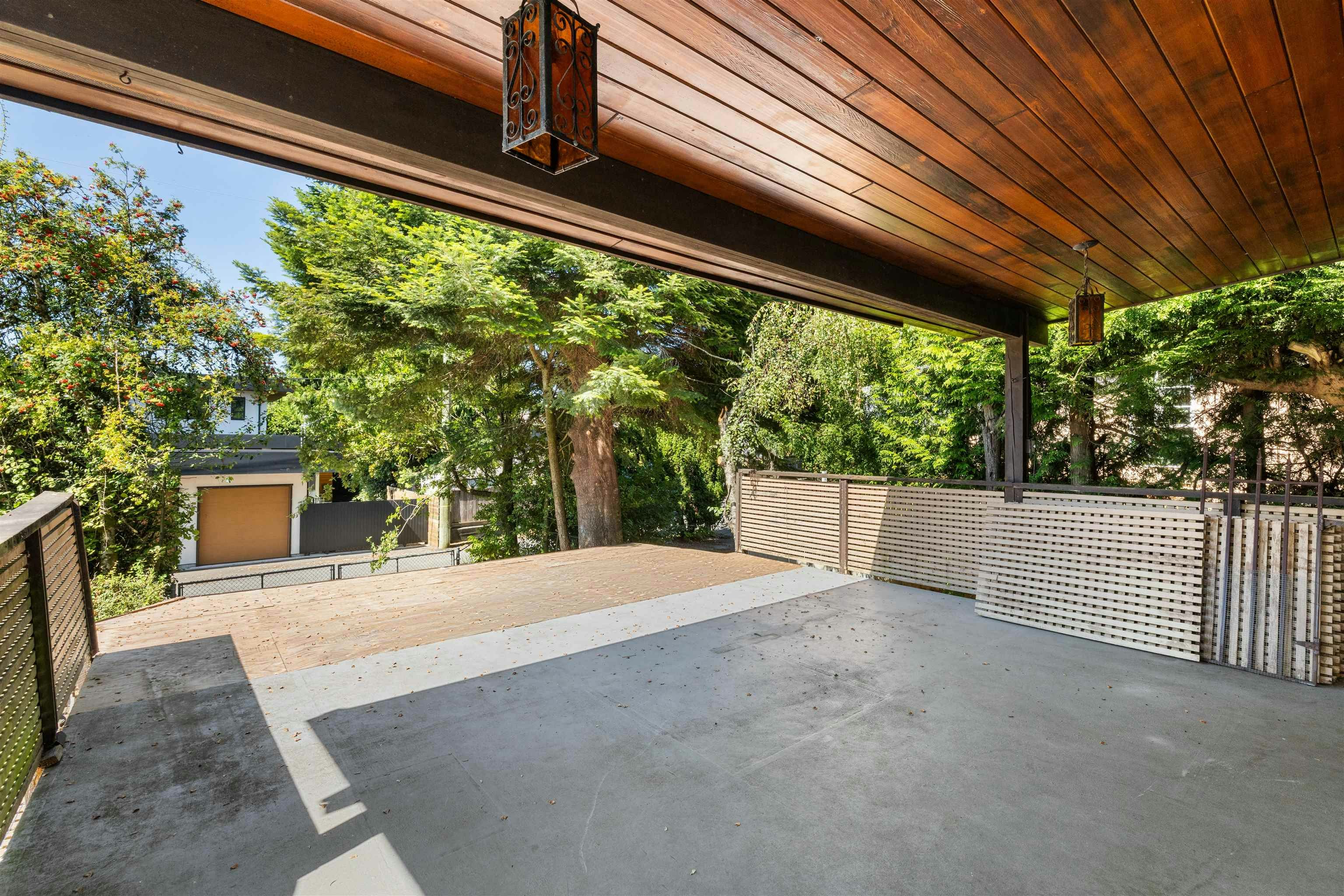 2019 Paulus Crescent, Burnaby, BC, V5A 2M2 - 37