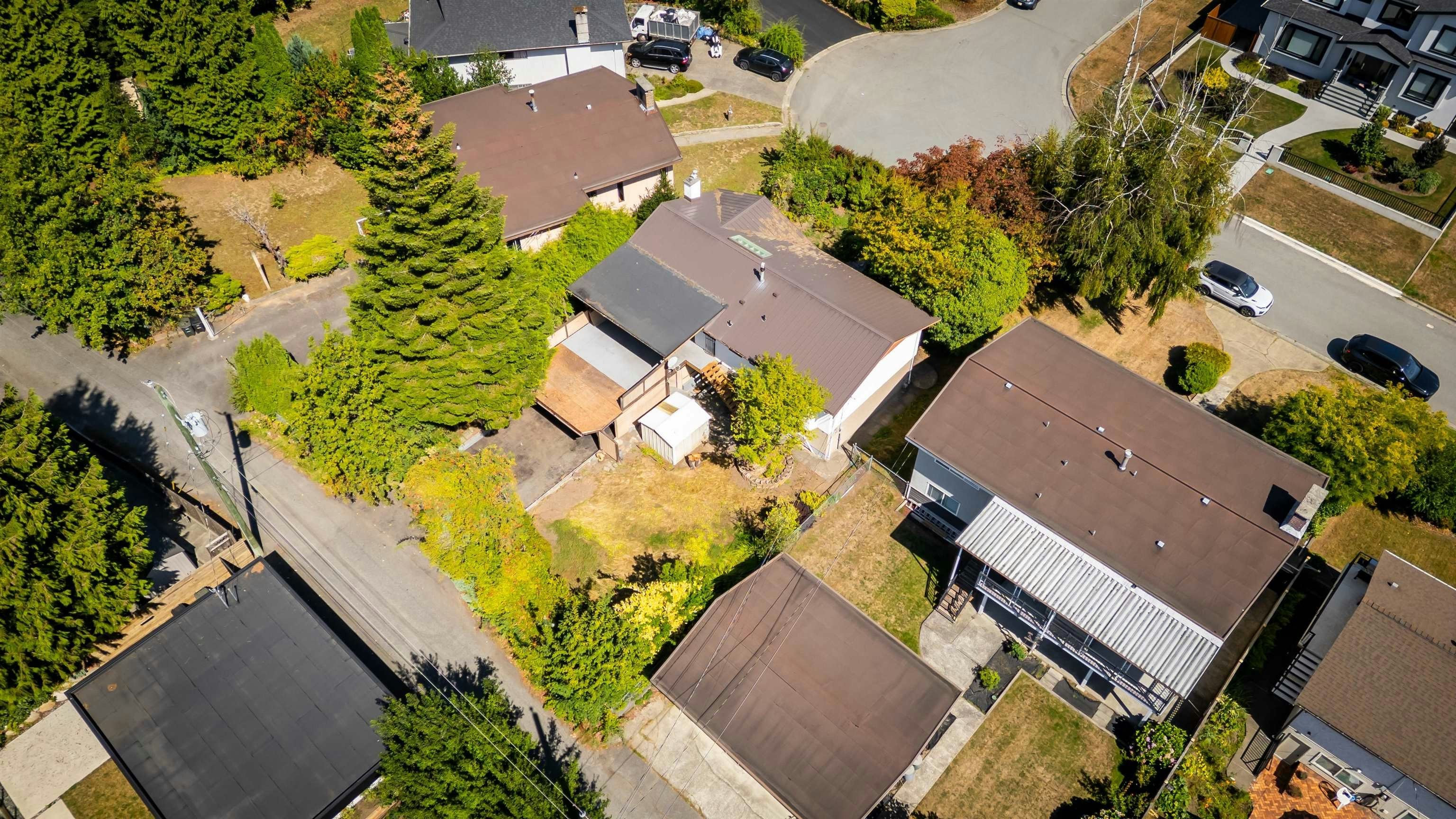 2019 Paulus Crescent, Burnaby, BC, V5A 2M2 - 39