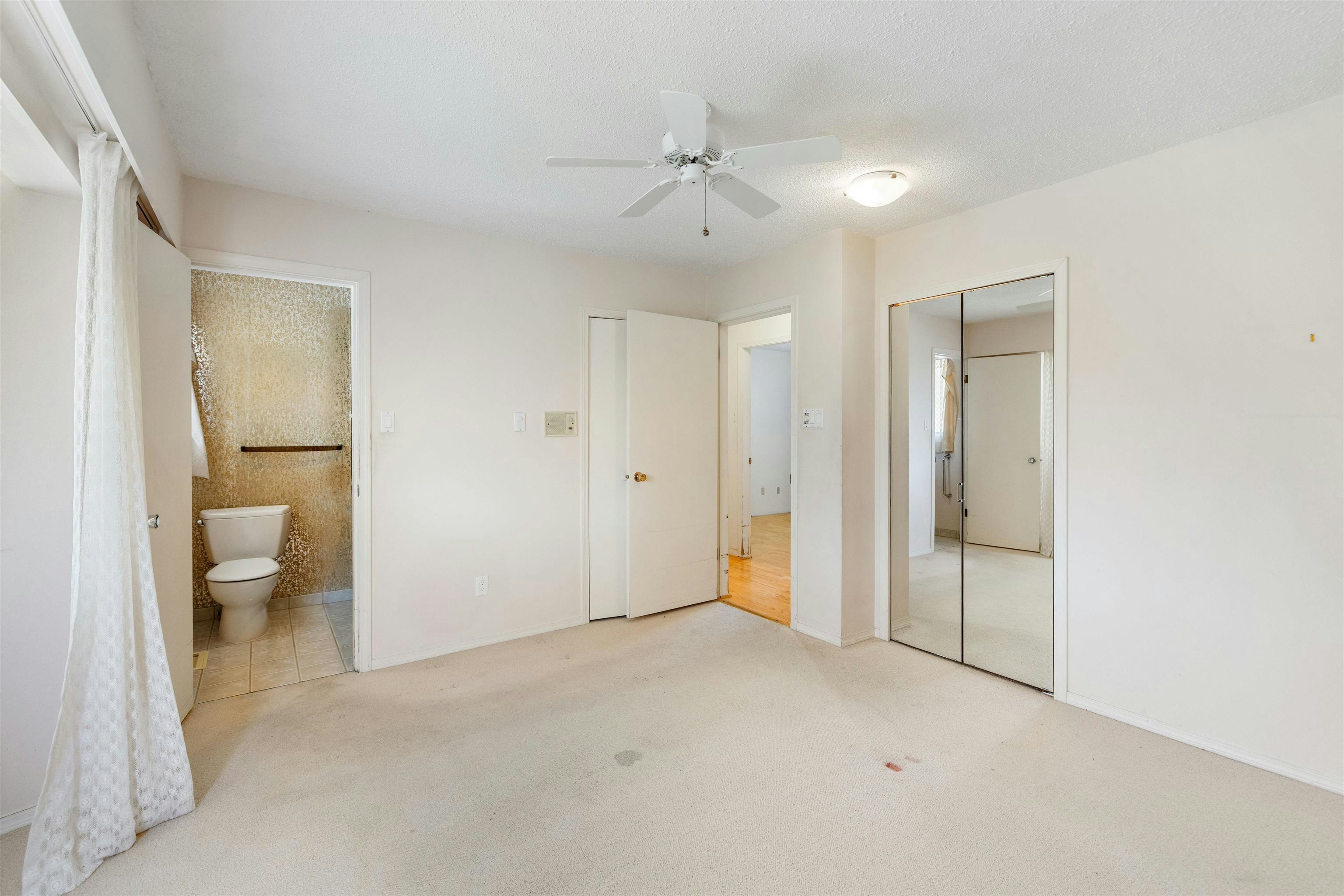 2019 Paulus Crescent, Burnaby, BC, V5A 2M2 - 21