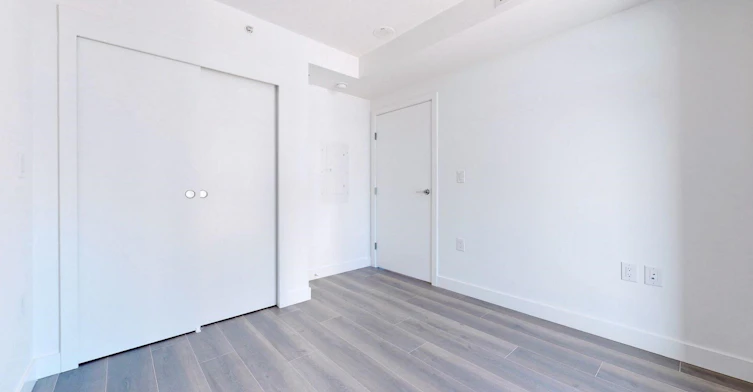 901-8188 Fraser Street, Vancouver, BC, V5X 0J8 - 13
