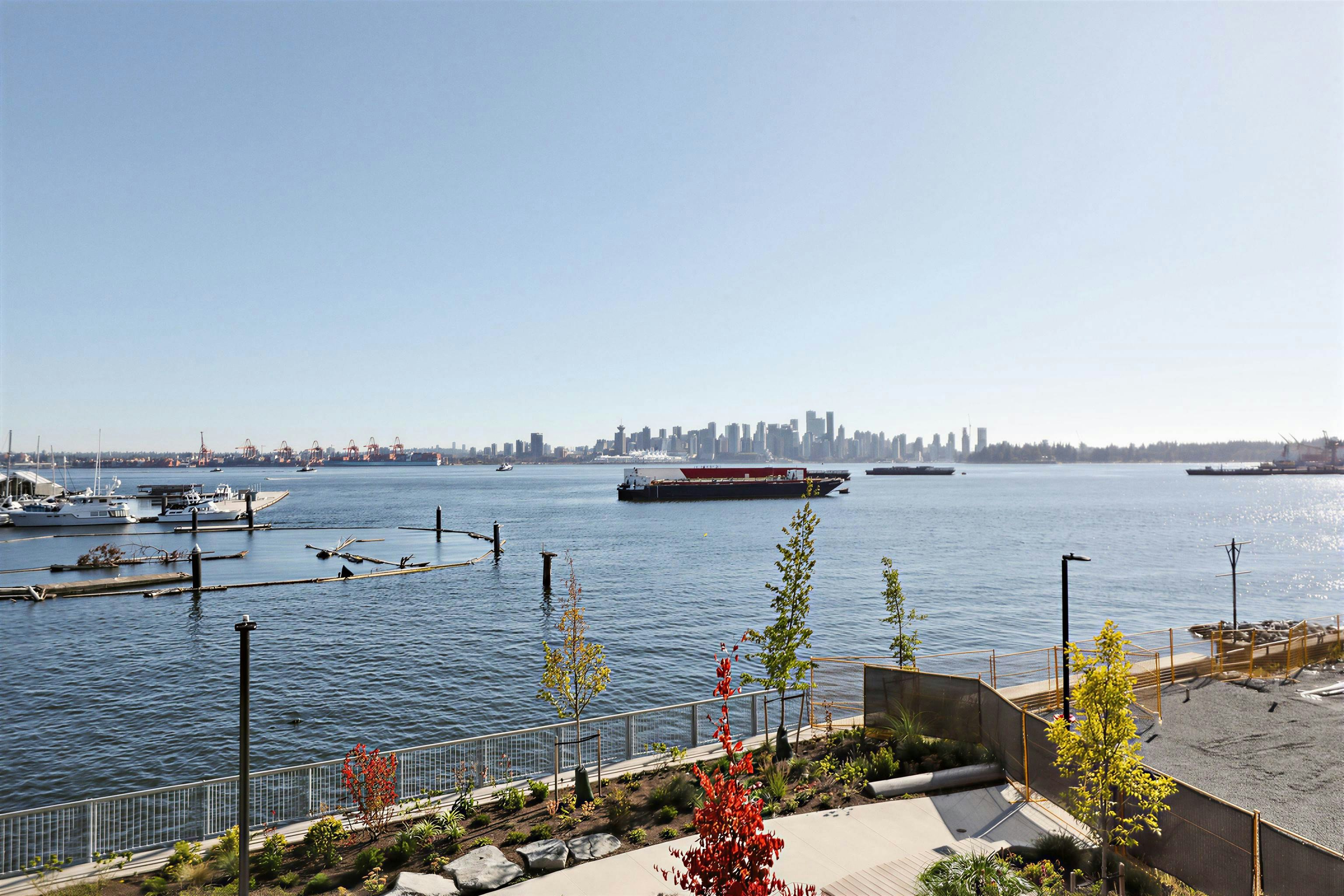 308-785 Harbour Way, North Vancouver, BC, V7P 0G3 - 37
