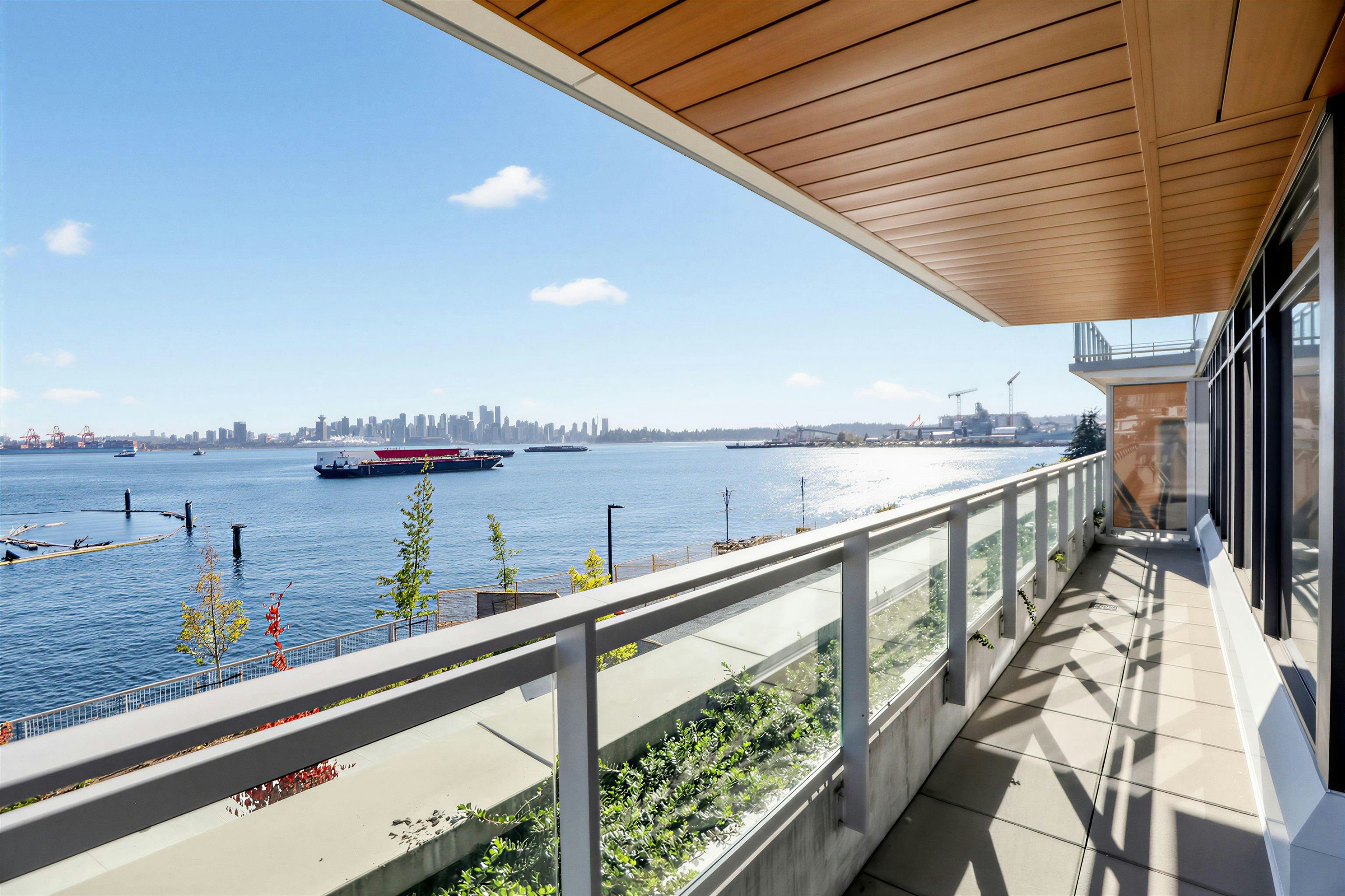 308-785 Harbour Way, North Vancouver, BC, V7P 0G3 - 33