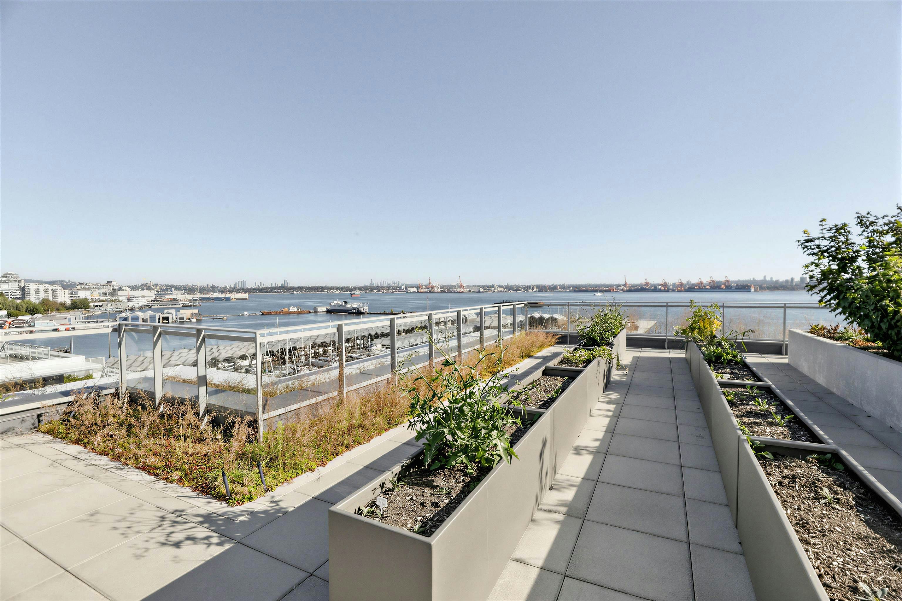 308-785 Harbour Way, North Vancouver, BC, V7P 0G3 - 32