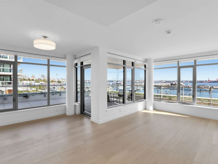 308-785 Harbour Way, North Vancouver, BC, V7P 0G3 - 10