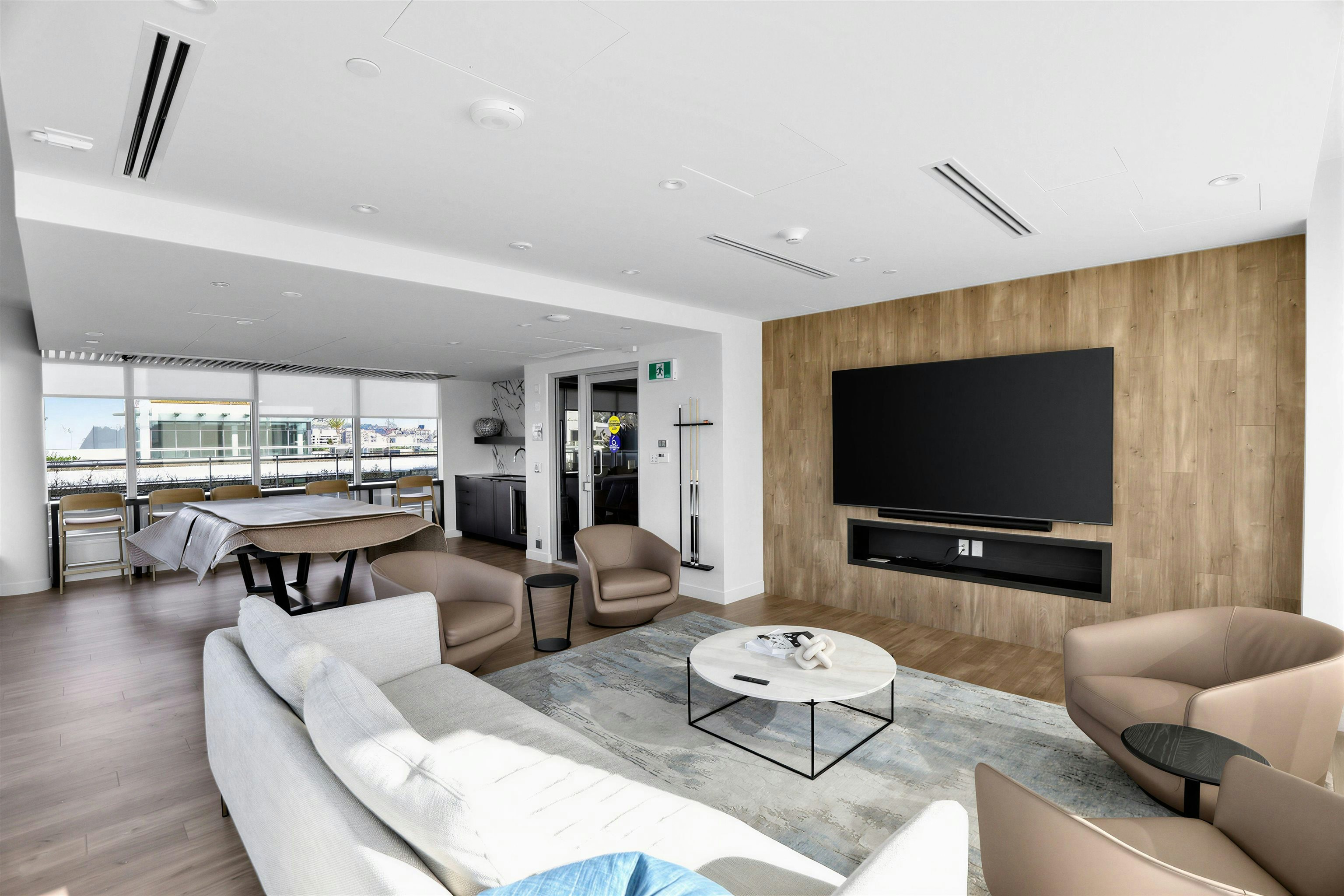 308-785 Harbour Way, North Vancouver, BC, V7P 0G3 - 28