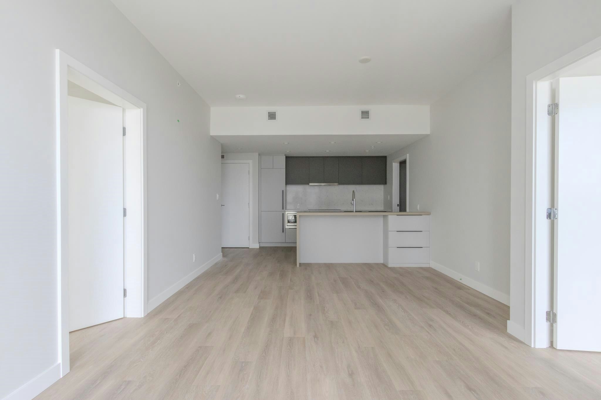 1011-567 Emerson Street, Coquitlam, BC, V3J 3A4 - 3